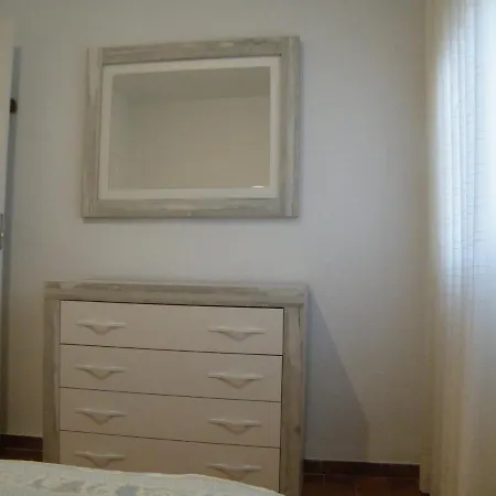 Apartamento Las Arenas Primera Línea Lateral,
